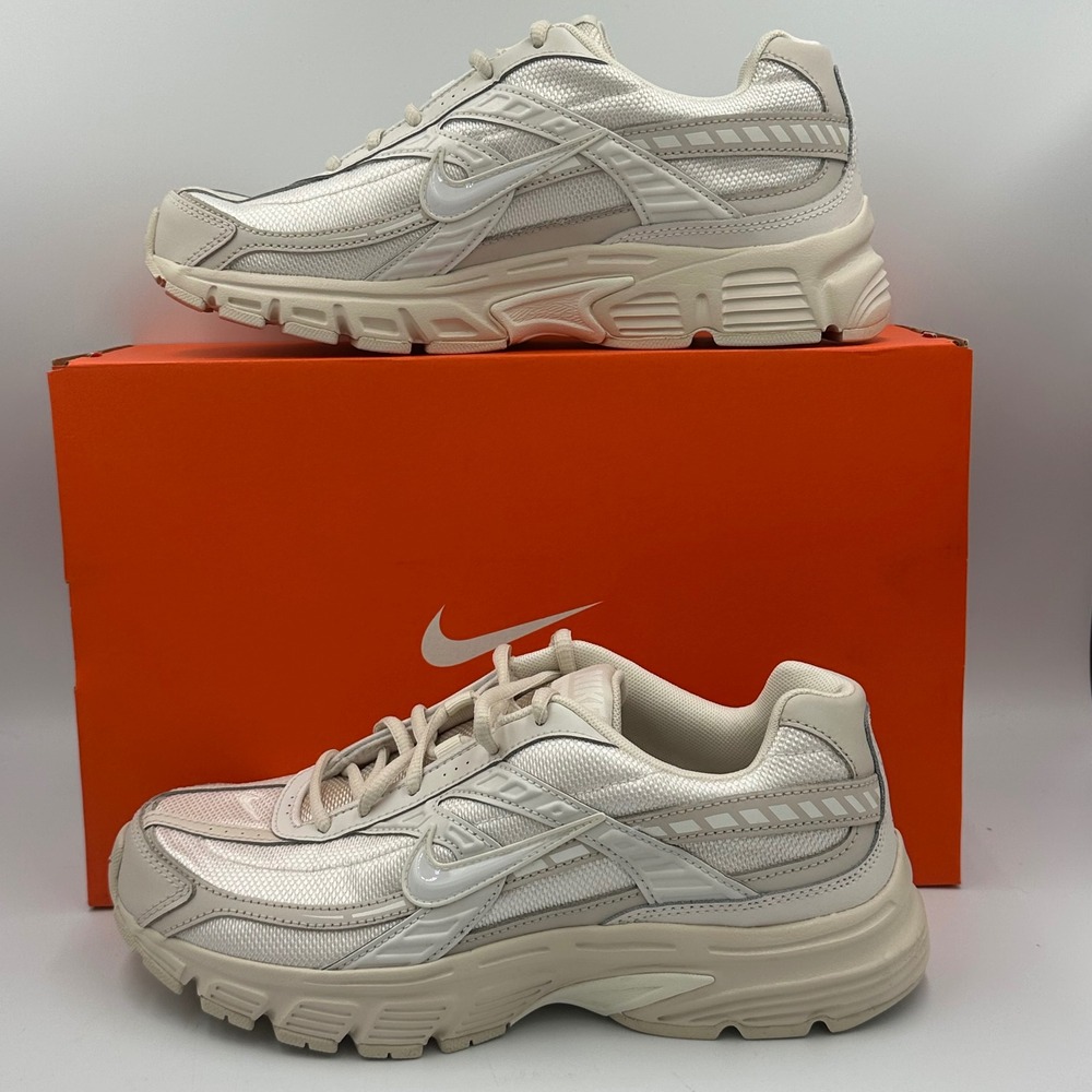 Nike Initiator WMNS 9 Cream Ivory Sail Y2K Runner Dad Shoe Retro NIB Minimalist - Picture 4 of 14